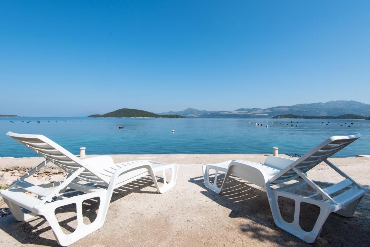 Apartments By The Sea Cove Pjestata, Peljesac - 12381 Putnikovic Bagian luar foto